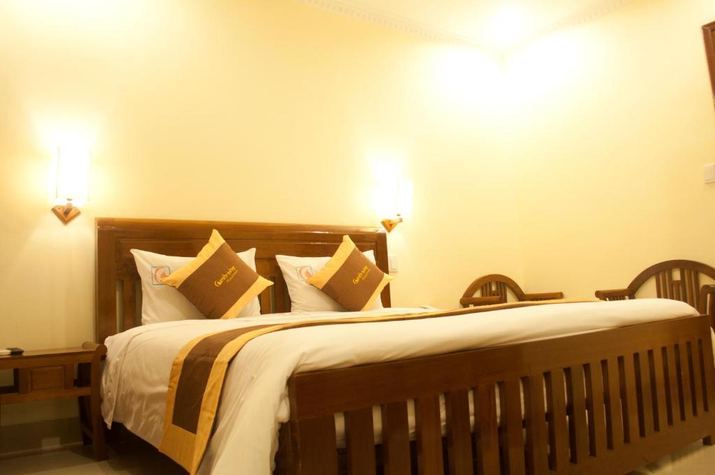 Bien Vang Hotel Da Nang Room photo